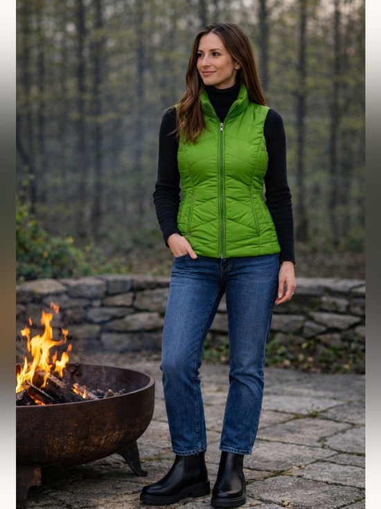 Kenneth Cole Reaction Jackets & Blazers - Kenneth Cole Reaction Women's XL Bright Green Puffer Vest